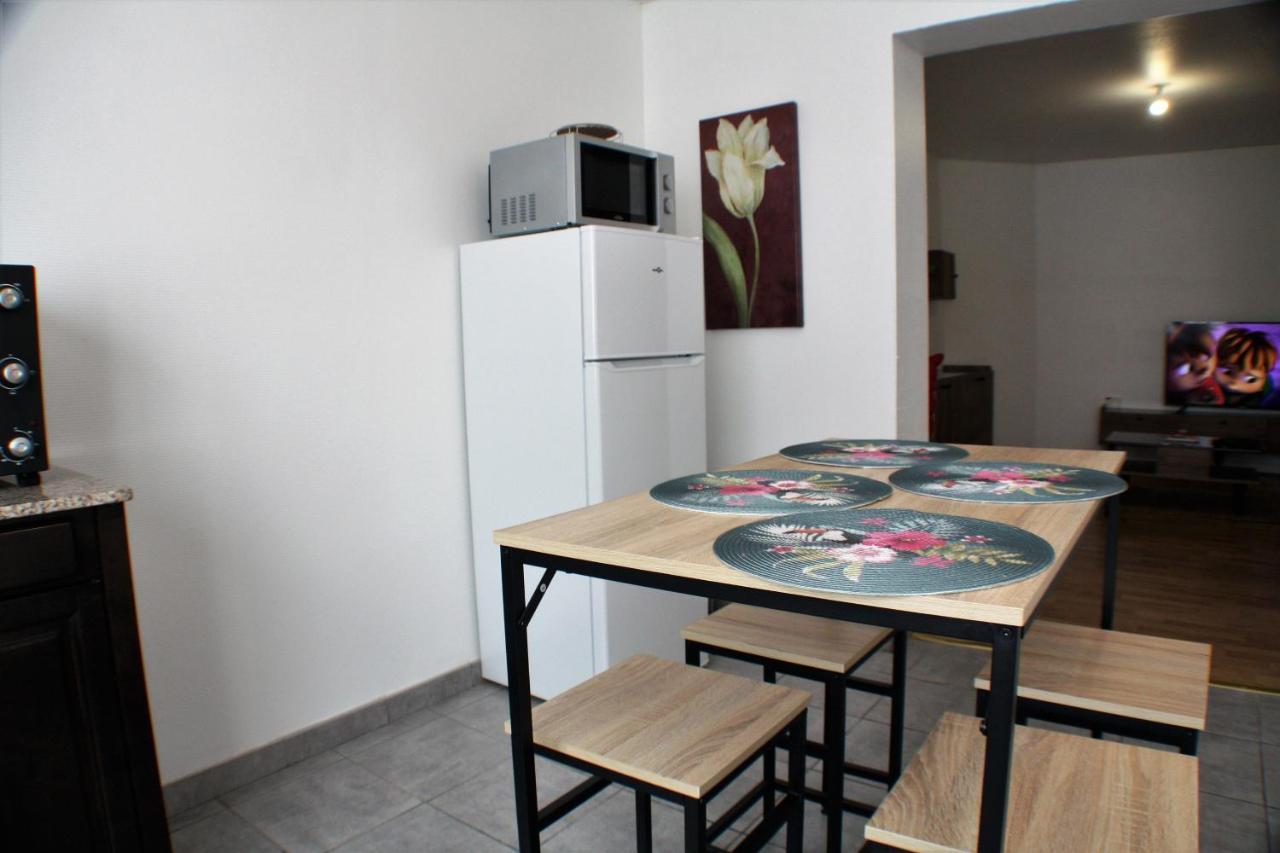 Le Cottage Des Curie Calais Zewnętrze zdjęcie