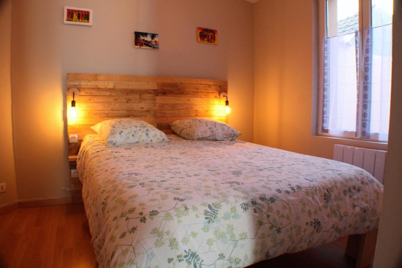 Le Cottage Des Curie Calais Zewnętrze zdjęcie